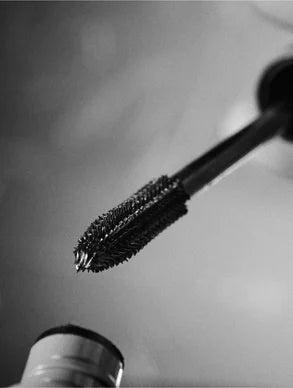 Verlängernde & Volumen schenkende Mascara